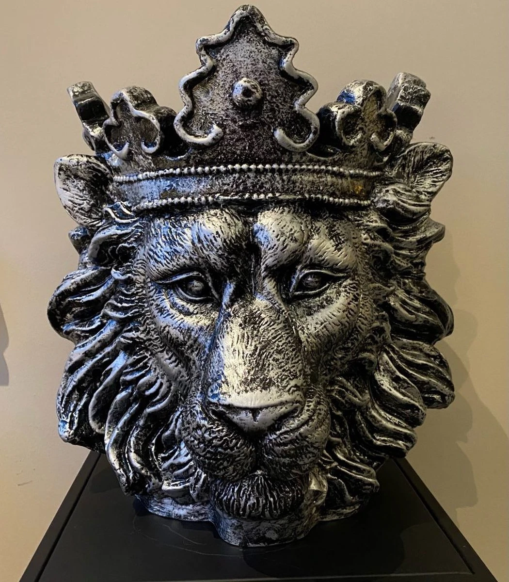 Bloempot Leeuw - Lion - Clarence - Zilver Silver - plantenbak -plantenpot - vaas - binnen -overkapping - plant -bloem - boeket Bloempot Leeuw - Lion - Clarence - Zilver Silver - Plantenbak -plantenpot - Vaas - Binnen -overkapping - Plant -bloem - Boeket -Tuinmeubelseries Winkel 1050x1200 2
