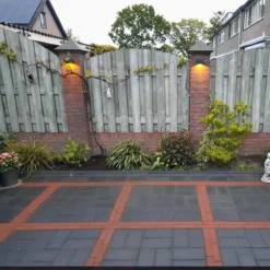 Solar Wandlamp Buiten 'Sven' Recht - Downlight - Warm Wit Licht - Wandlamp Op Zonne-energie 5 Solar Wandlamp Buiten 'Sven' Recht - Downlight - Warm Wit Licht - Wandlamp Op Zonne-energie -Tuinmeubelseries Winkel 1200x1200 1389