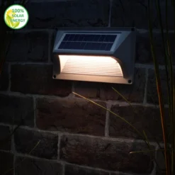 O'DADDY® Castor Tuinverlichting Op Zonneenergie - Wandlamp Buiten - Solar Tuinverlichting - 50 Lumen Warm Wit - Aluminium Grijs - Draadloos 3 O'DADDY® Castor Tuinverlichting Op Zonneenergie - Wandlamp Buiten - Solar Tuinverlichting - 50 Lumen Warm Wit - Aluminium Grijs - Draadloos -Tuinmeubelseries Winkel 1200x1200 1910