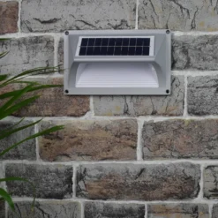 O'DADDY® Castor Tuinverlichting Op Zonneenergie - Wandlamp Buiten - Solar Tuinverlichting - 50 Lumen Warm Wit - Aluminium Grijs - Draadloos 8 O'DADDY® Castor Tuinverlichting Op Zonneenergie - Wandlamp Buiten - Solar Tuinverlichting - 50 Lumen Warm Wit - Aluminium Grijs - Draadloos -Tuinmeubelseries Winkel 1200x1200 1914