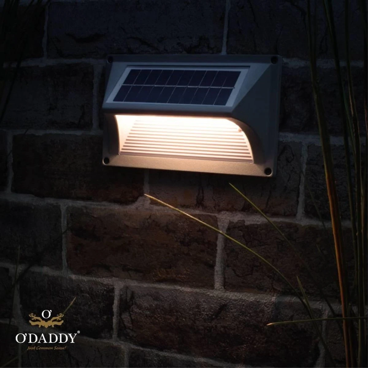 O'DADDY® Castor tuinverlichting op zonneenergie - Wandlamp buiten - solar tuinverlichting - 50 lumen warm wit - aluminium grijs - Draadloos O'DADDY® Castor Tuinverlichting Op Zonneenergie - Wandlamp Buiten - Solar Tuinverlichting - 50 Lumen Warm Wit - Aluminium Grijs - Draadloos -Tuinmeubelseries Winkel 1200x1200 1915