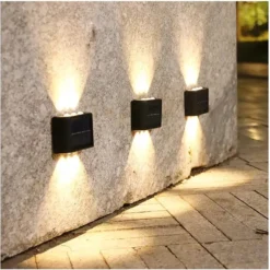 Metahub Wandlamp Buiten 2 STUKS - Tuinverlichting Op Zonne-Energie - Solar - Tweezijdig Oplichtend - Zwart - DUO Pack