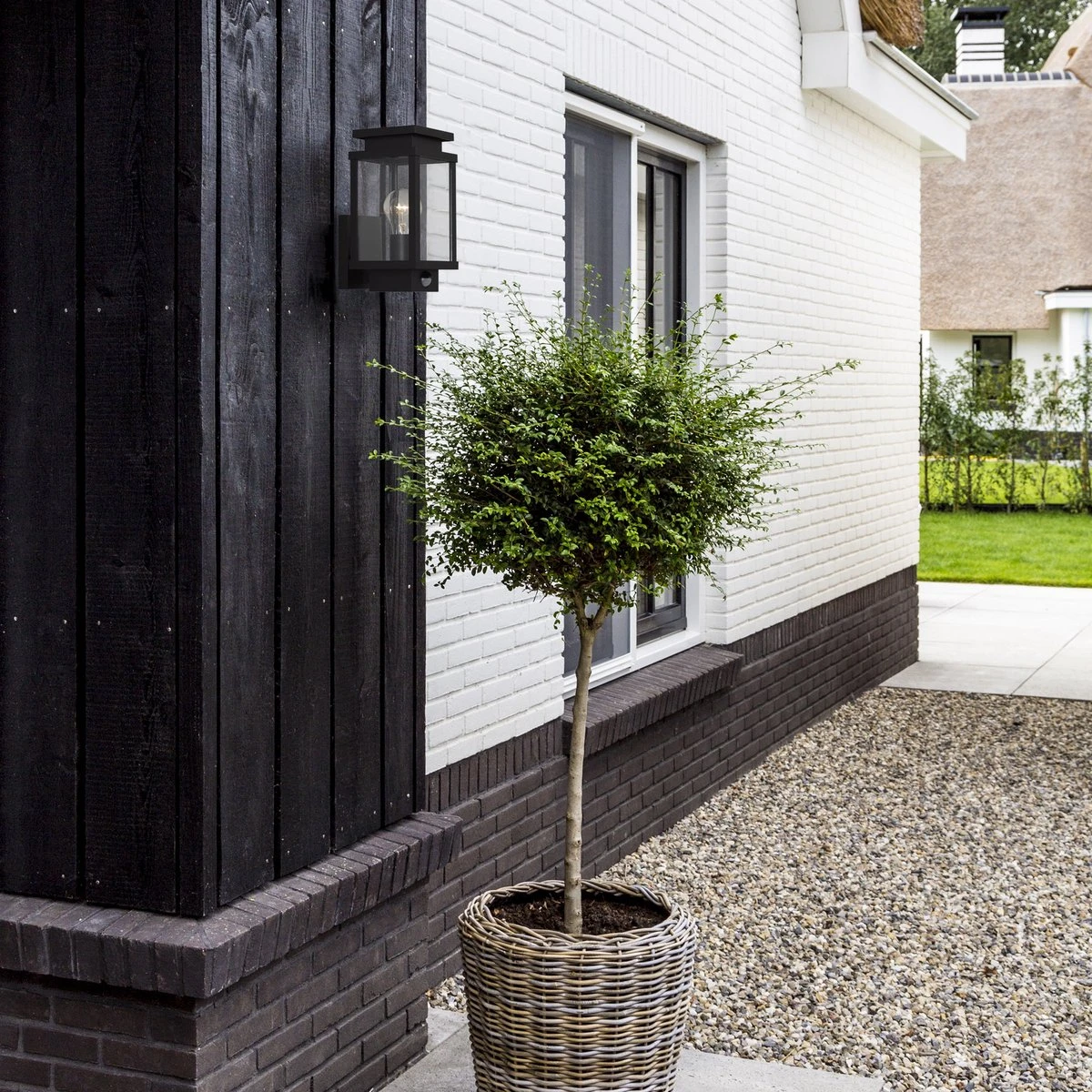 Buitenlamp met bewegingssensor Boston wandlamp zwart Buitenlamp Met Bewegingssensor Boston Wandlamp Zwart -Tuinmeubelseries Winkel 1200x1200 1932