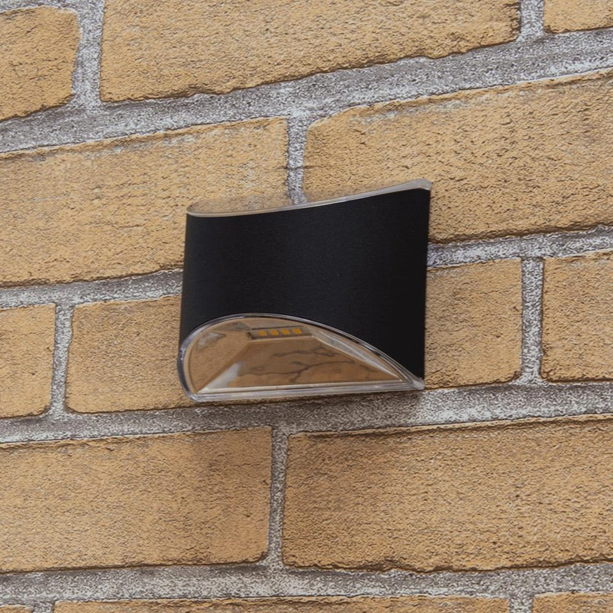 Solar wandlamp 'Quinn' - 2 stuks - Downlight - Wandlamp op zonne-energie Merkloos Solar Wandlamp 'Quinn' - 2 Stuks - Downlight - Wandlamp Op Zonne-energie -Tuinmeubelseries Winkel 1200x1200 1959