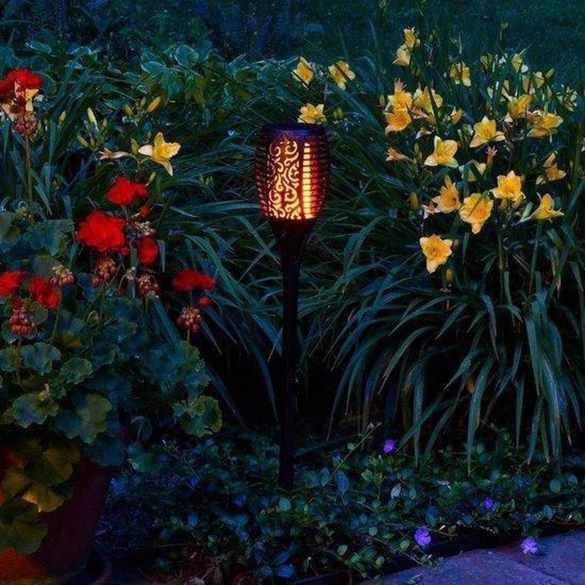 Solar fakkel tuinverlichting lantaarn zonne energie buitenverlichting tuinfakkels 96 led buiten tuinlamp Set 4 stuks met gratis LED grondspot Merkloos Solar Fakkel Tuinverlichting Lantaarn Zonne Energie Buitenverlichting Tuinfakkels 96 Led Buiten Tuinlamp Set 4 Stuks Met Gratis LED Grondspot -Tuinmeubelseries Winkel 1200x1200 2118