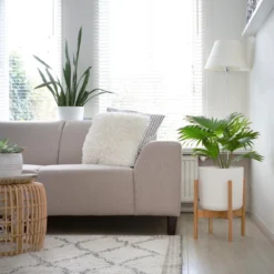 LifeGoods Planten Standaard - Uitschuifbare Bloempothouder - 20 Tot 30 Cm - Licht Bamboe -Tuinmeubelseries Winkel 1200x1200 2502