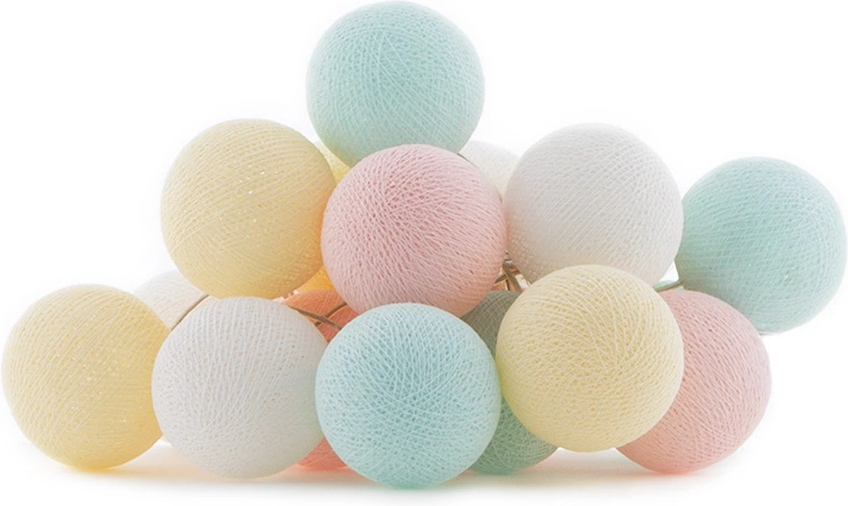 Cotton Ball Lights Regular lichtslinger pastel - Pastel 20 Cotton Ball Lights Regular Lichtslinger Pastel - Pastel 20 -Tuinmeubelseries Winkel 1200x717 8