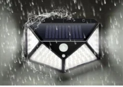 Solar Buitenlamp - Bewegingssensor - 100 LED - Waterdicht - Buiten & Tuin Sensor - Buitenverlichting Op Zonne-energie -Tuinmeubelseries Winkel 1200x843 6