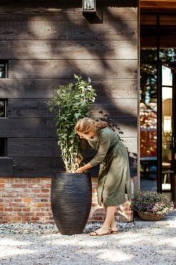 Capi Europe - Vaas Elegant Deluxe Rib NL - 40x60 - Zwart - Voor Binnen En Buiten - KBLR1131 -Tuinmeubelseries Winkel 800x1200 118