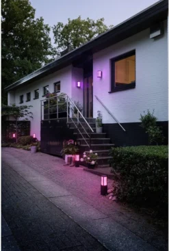 Philips Hue Impress Sokkellamp - Wit En Gekleurd Licht - Zwart - Laag -Tuinmeubelseries Winkel 807x1200